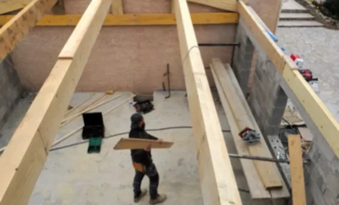 Construction d'un garage privé collé à une maison à Carcès, Carcès, MKLD